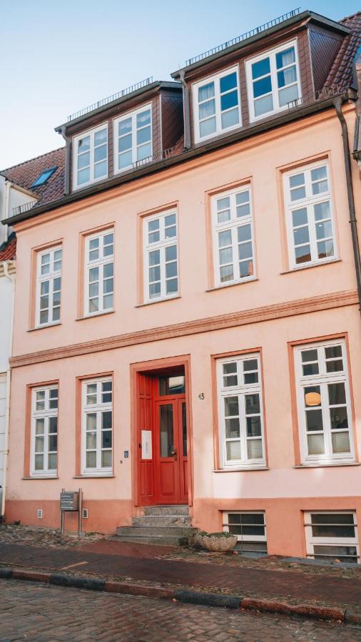 Lieblingsapartment No.10 Mit 2 Schlafzimmern Und Eigener Terrasse 罗斯托克 外观 照片